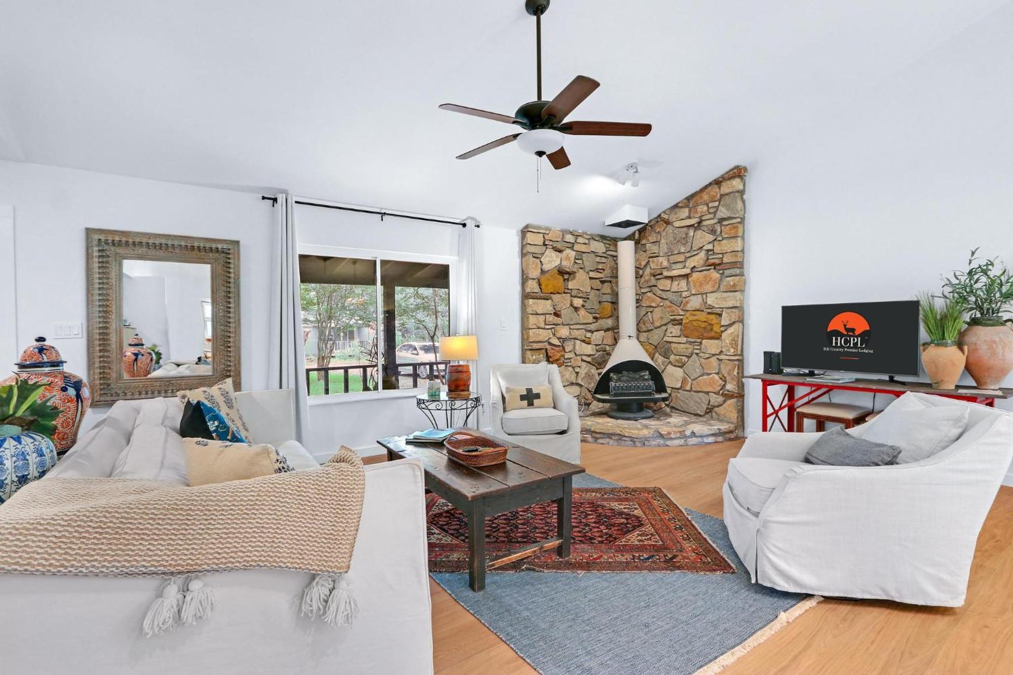 The Vagabond Villa Wimberley Exterior photo